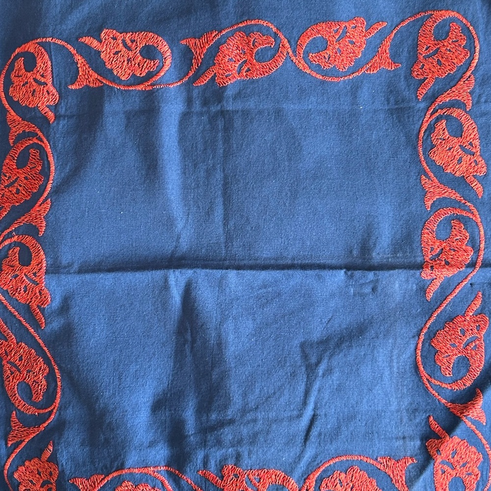 4/$50 blue cross stitch blue napkins set of 9 🥣